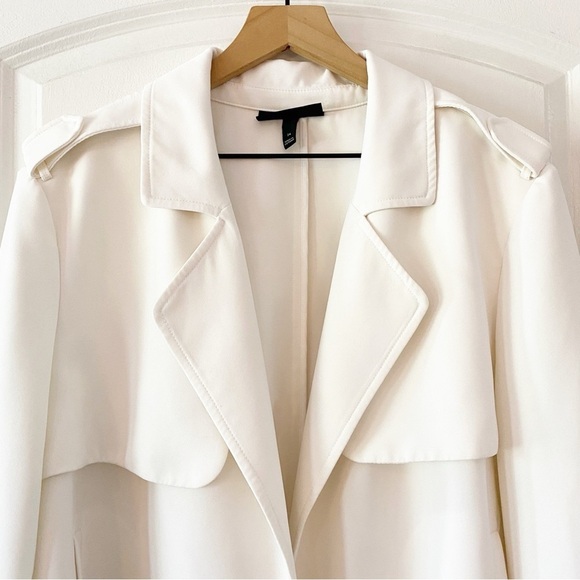 LANE BRYANT White Infinite Stretch Crop Trench Coat Jacket - Picture 3 of 11